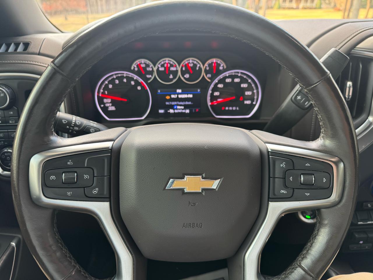 Chevrolet Silverado 1500 4WD Crew Cab 147" LTZ 2019