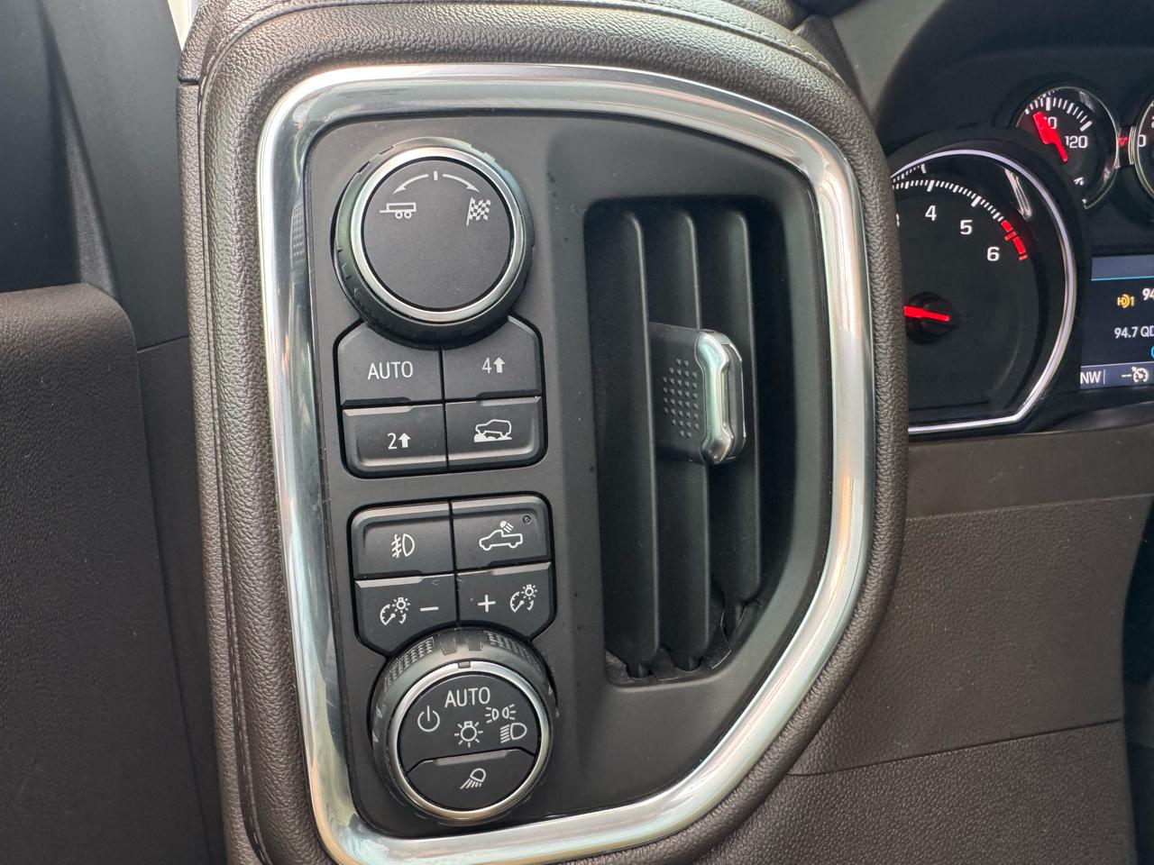 Chevrolet Silverado 1500 4WD Crew Cab 147" LTZ 2019