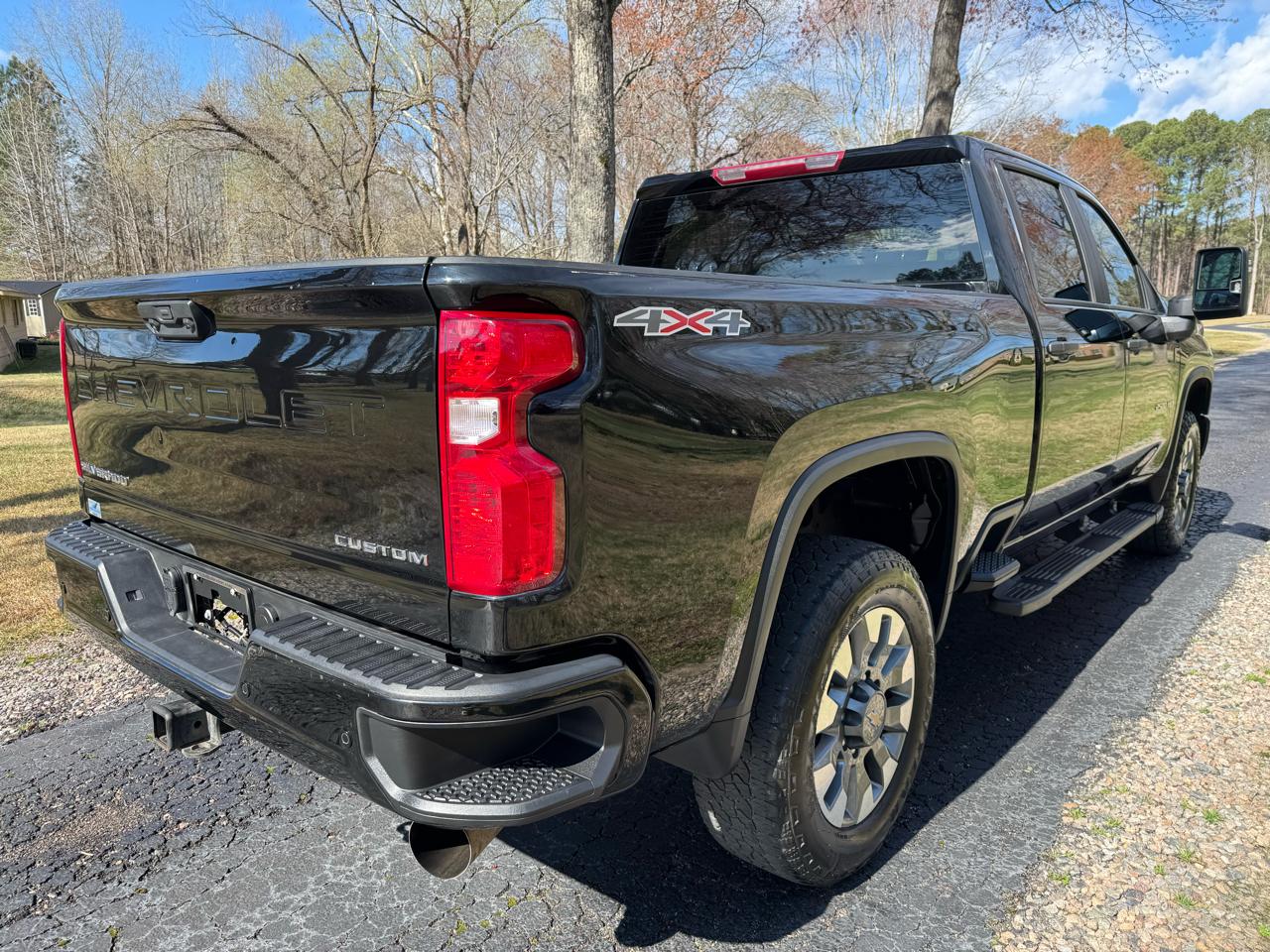 Chevrolet Silverado 2500HD 4WD Crew Cab 159" Custom 2024