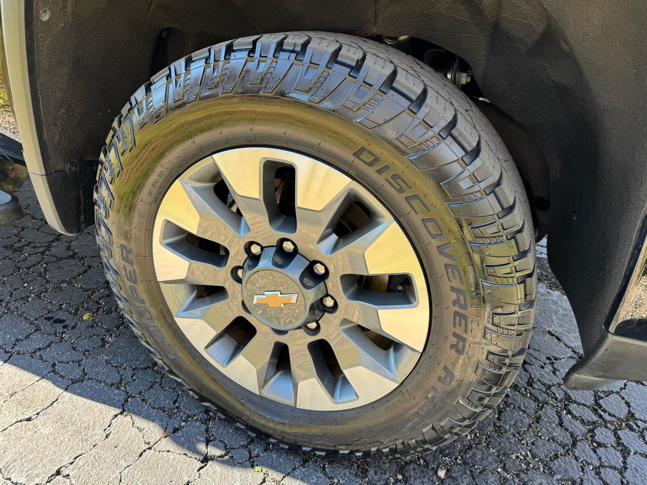 Chevrolet Silverado 2500HD 4WD Crew Cab 159" Custom 2024