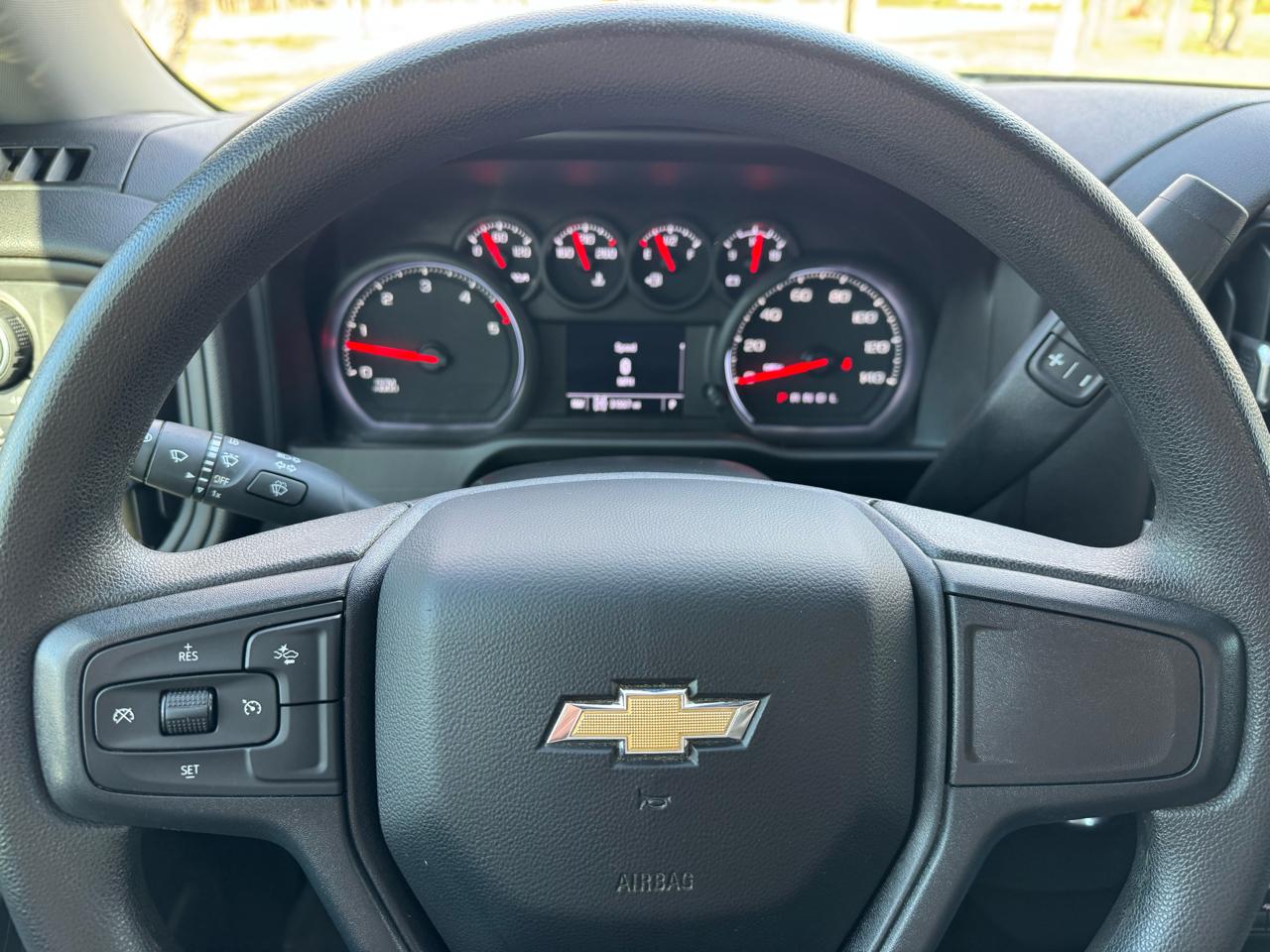 Chevrolet Silverado 2500HD 4WD Crew Cab 159" Custom 2024