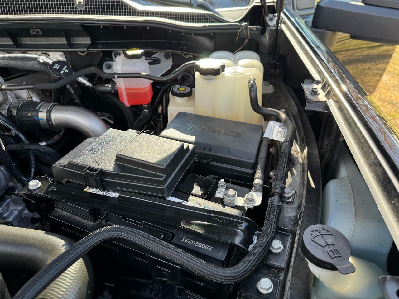 Chevrolet Silverado 2500HD 4WD Crew Cab 159" Custom 2024