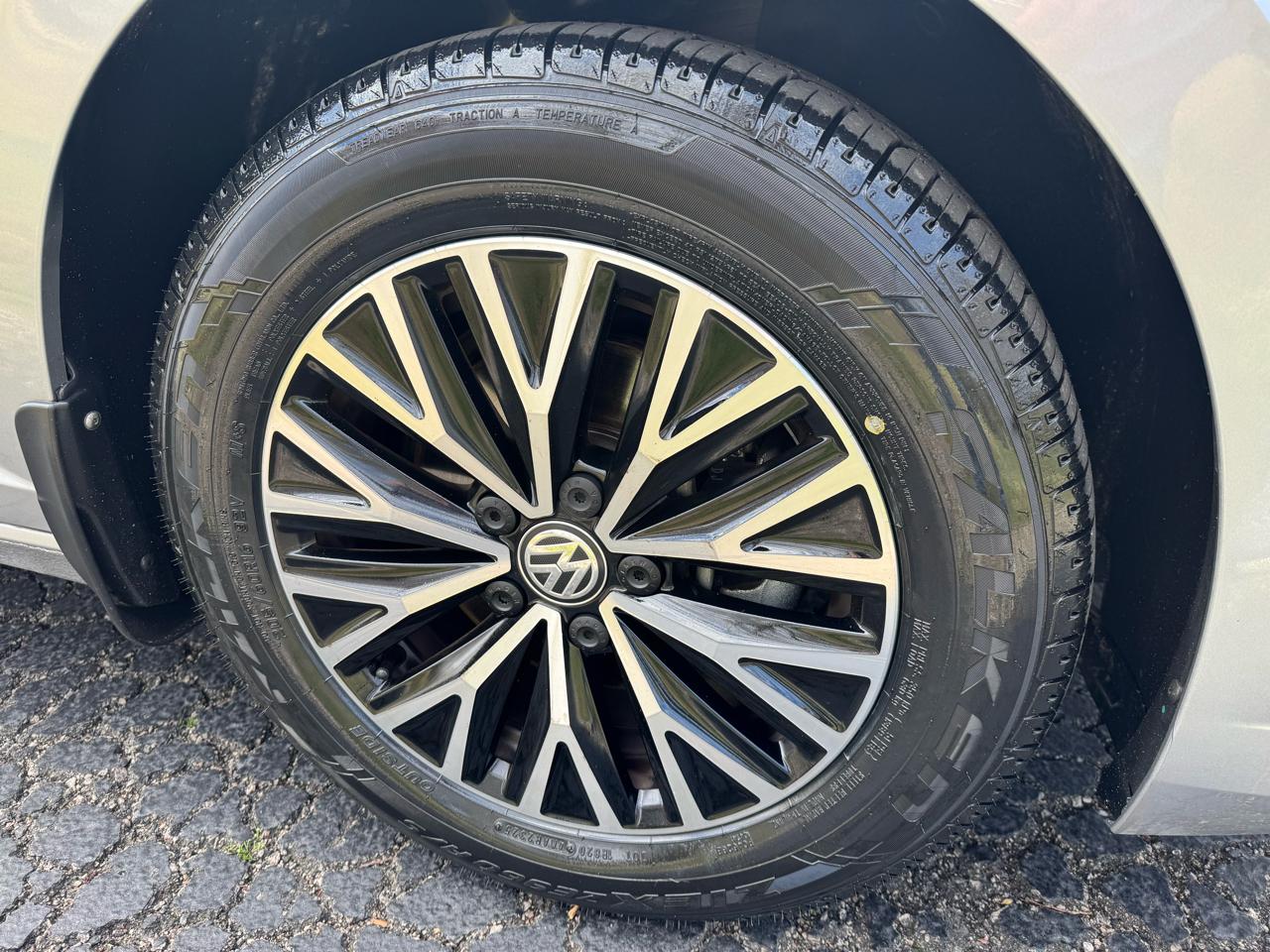 Volkswagen Jetta R-Line Manual 2021