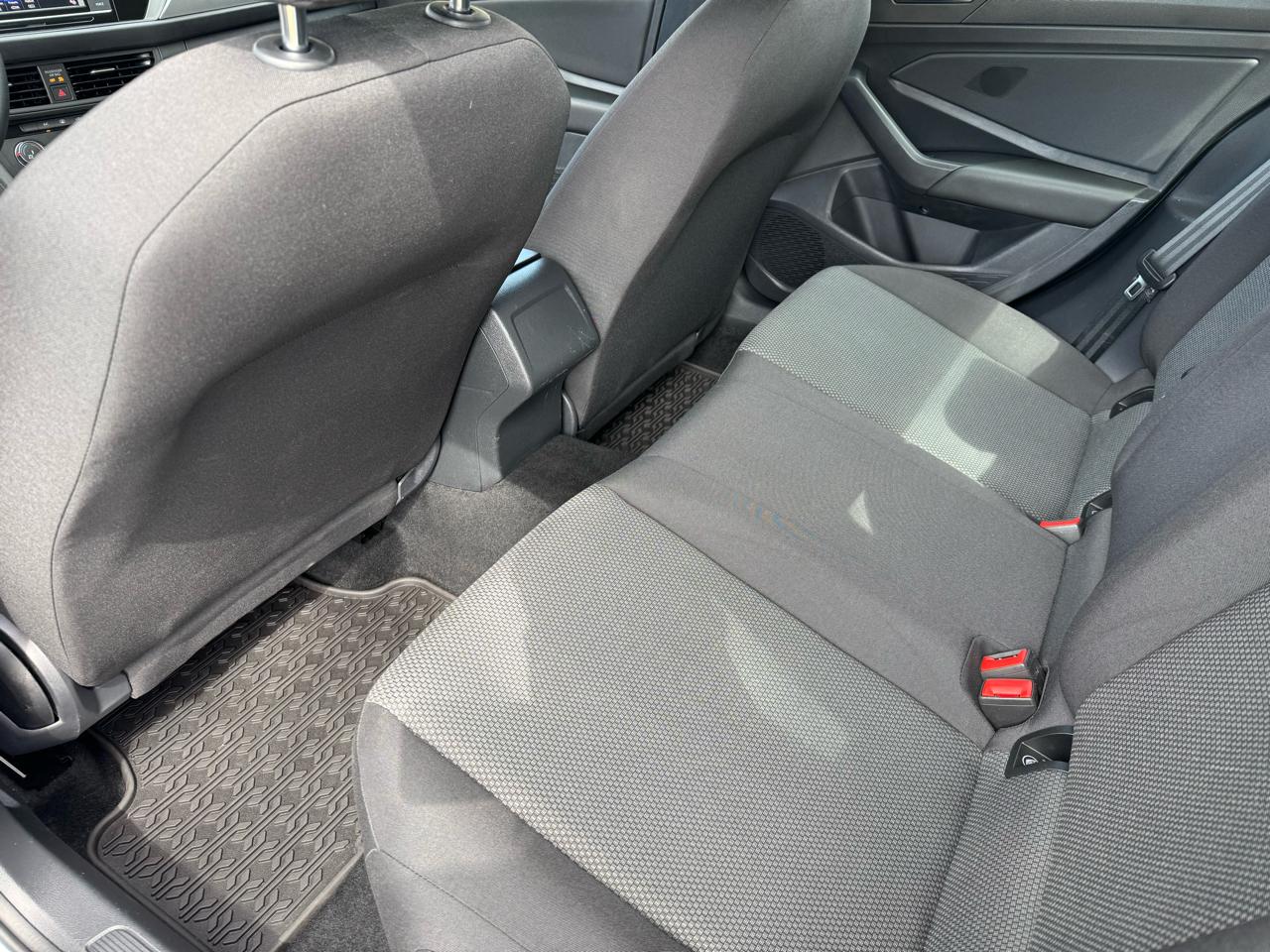 Volkswagen Jetta R-Line Manual 2021