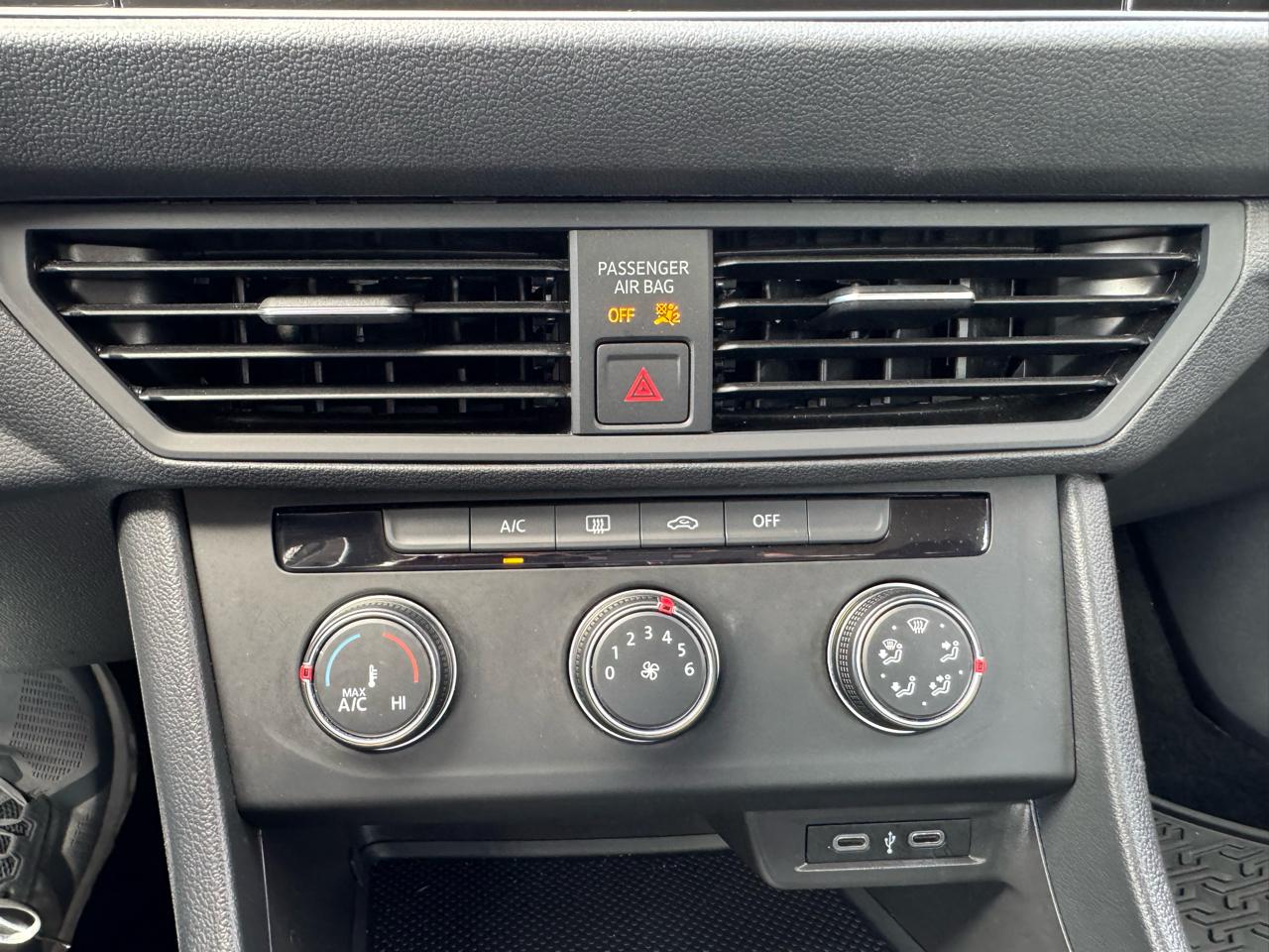 Volkswagen Jetta R-Line Manual 2021