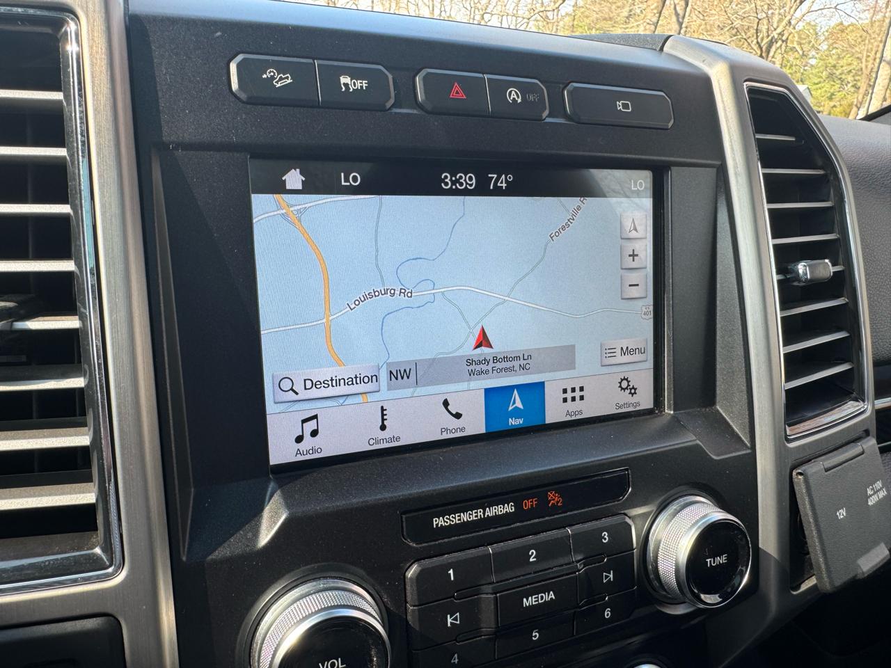 Ford F-150 Platinum 4WD SuperCrew 5.5' Box 2017