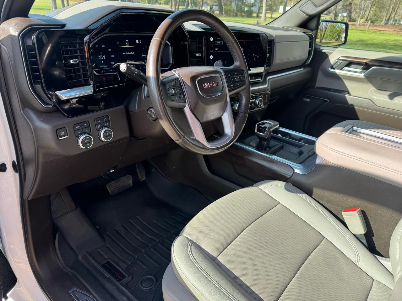 GMC Sierra 1500 4WD Crew Cab 147" SLT 2022