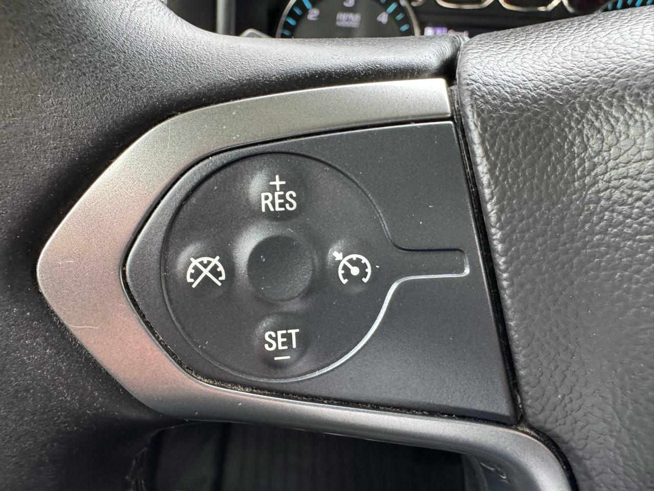 Chevrolet Silverado 1500 4WD Crew Cab 143.5" LTZ w/1LZ 2014