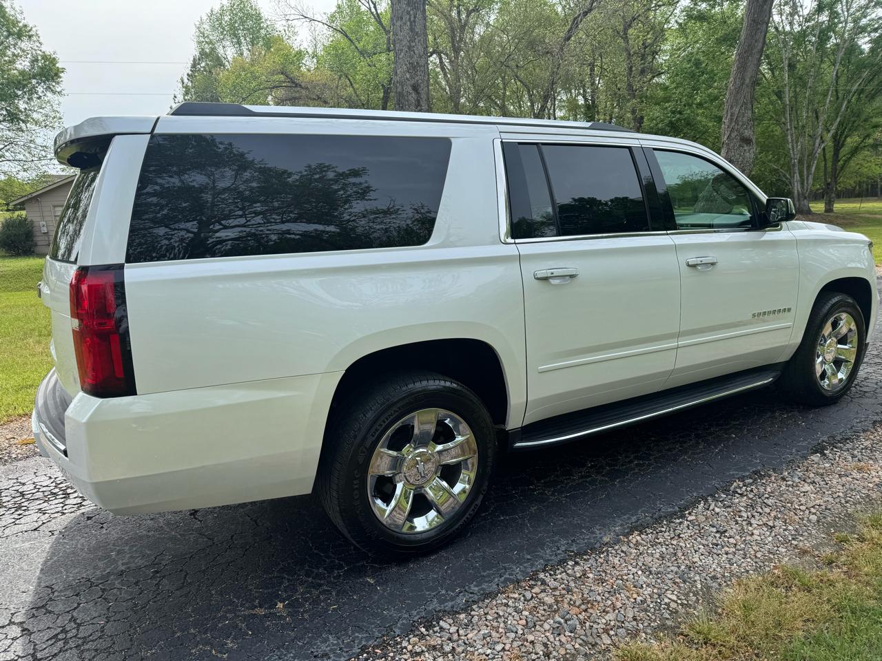 Chevrolet Suburban 2WD 4dr 1500 Premier 2019