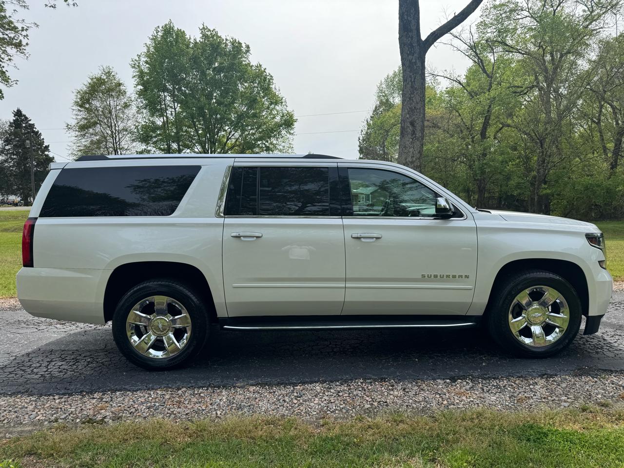 Chevrolet Suburban 2WD 4dr 1500 Premier 2019