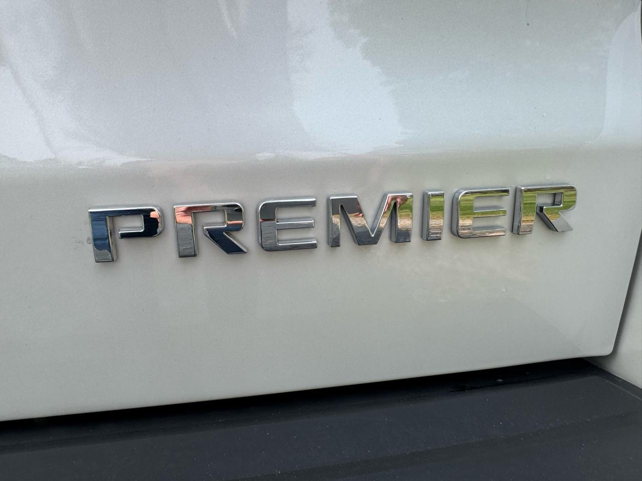 Chevrolet Suburban 2WD 4dr 1500 Premier 2019