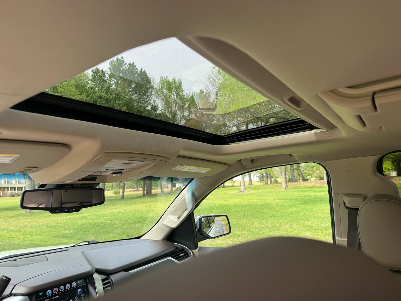 Chevrolet Suburban 2WD 4dr 1500 Premier 2019