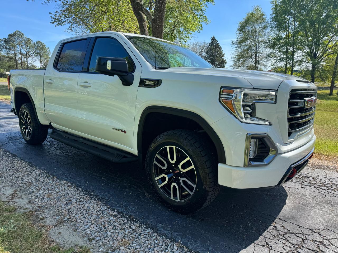 GMC Sierra 1500 4WD Crew Cab 147" AT4 2021