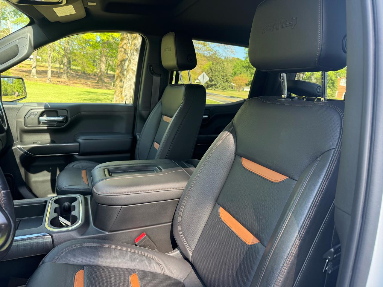 GMC Sierra 1500 4WD Crew Cab 147" AT4 2021