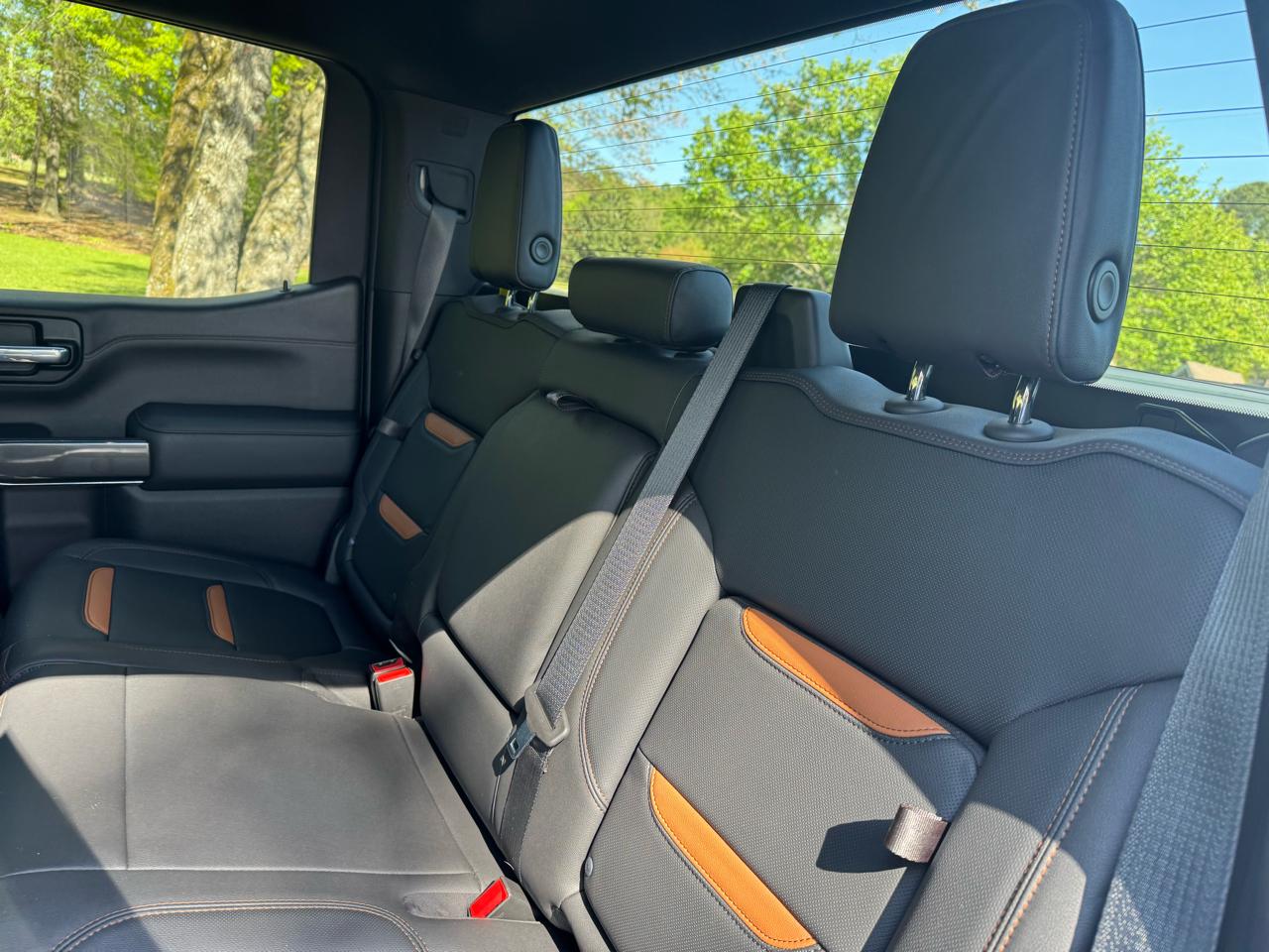 GMC Sierra 1500 4WD Crew Cab 147" AT4 2021