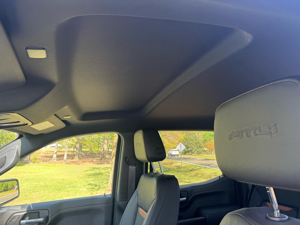 GMC Sierra 1500 4WD Crew Cab 147" AT4 2021