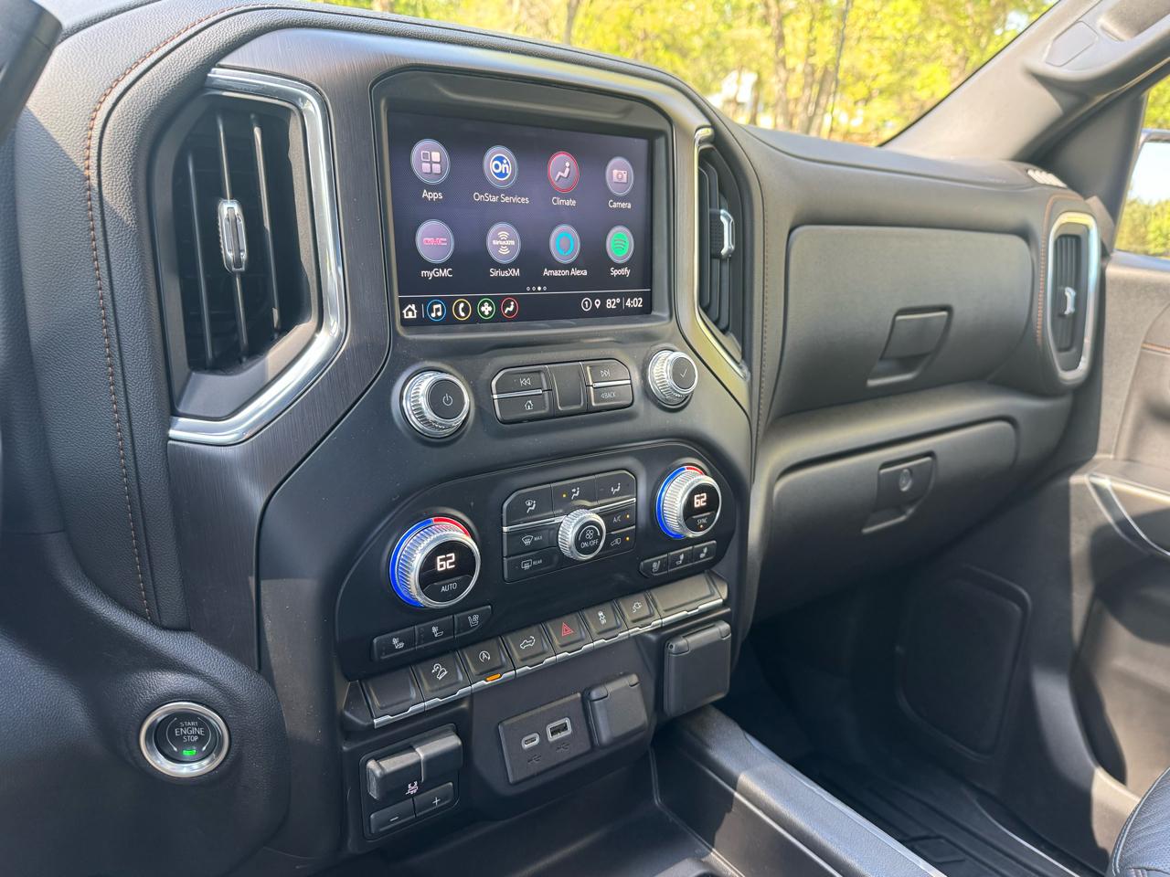 GMC Sierra 1500 4WD Crew Cab 147" AT4 2021