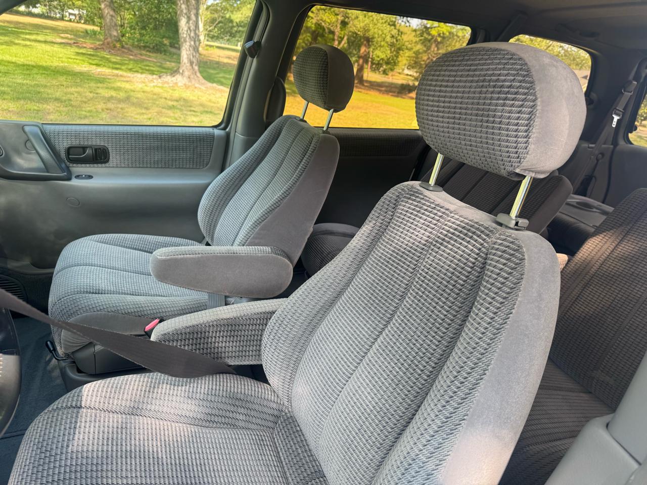 Mercury Villager Wagon 3dr LS 1995