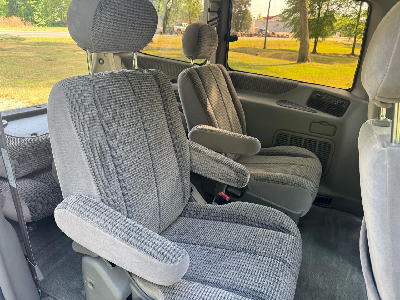 Mercury Villager Wagon 3dr LS 1995