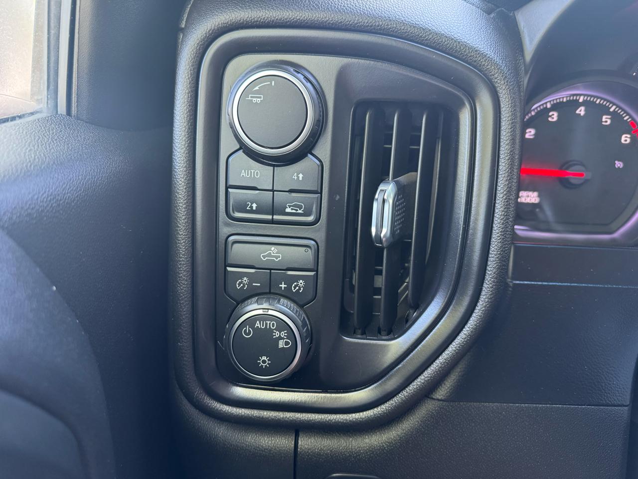 Chevrolet Silverado 1500 4WD Double Cab 147" Work Truck 2020