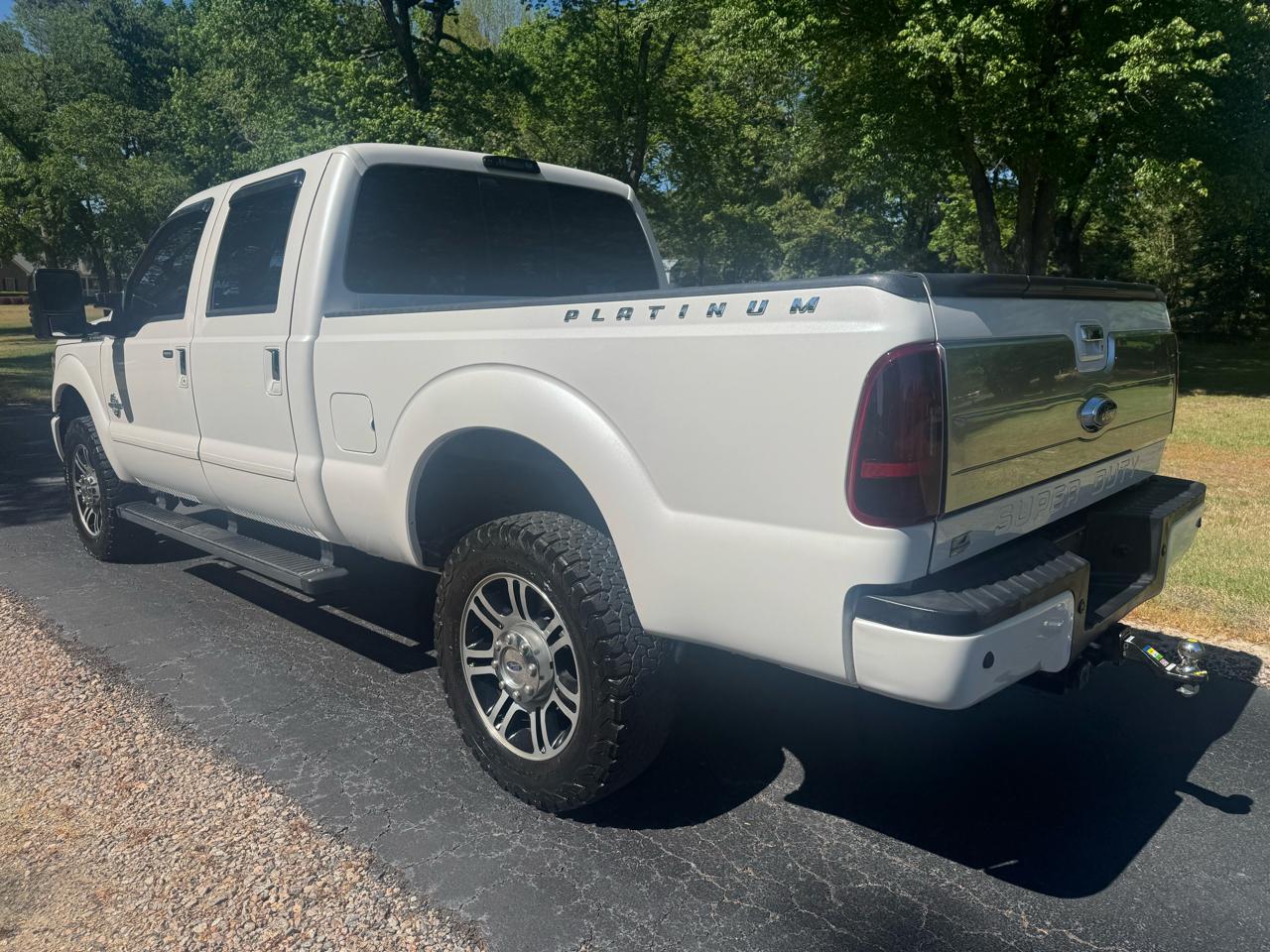 Ford Super Duty F-350 SRW 4WD Crew Cab 156" Platinum 2015
