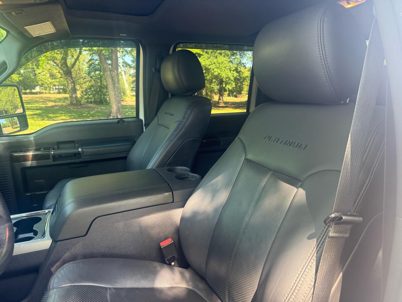 Ford Super Duty F-350 SRW 4WD Crew Cab 156" Platinum 2015