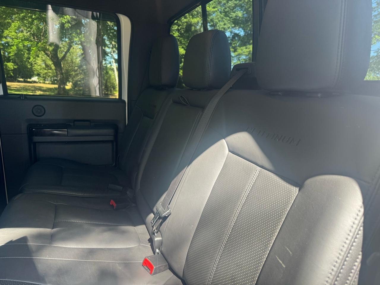 Ford Super Duty F-350 SRW 4WD Crew Cab 156" Platinum 2015