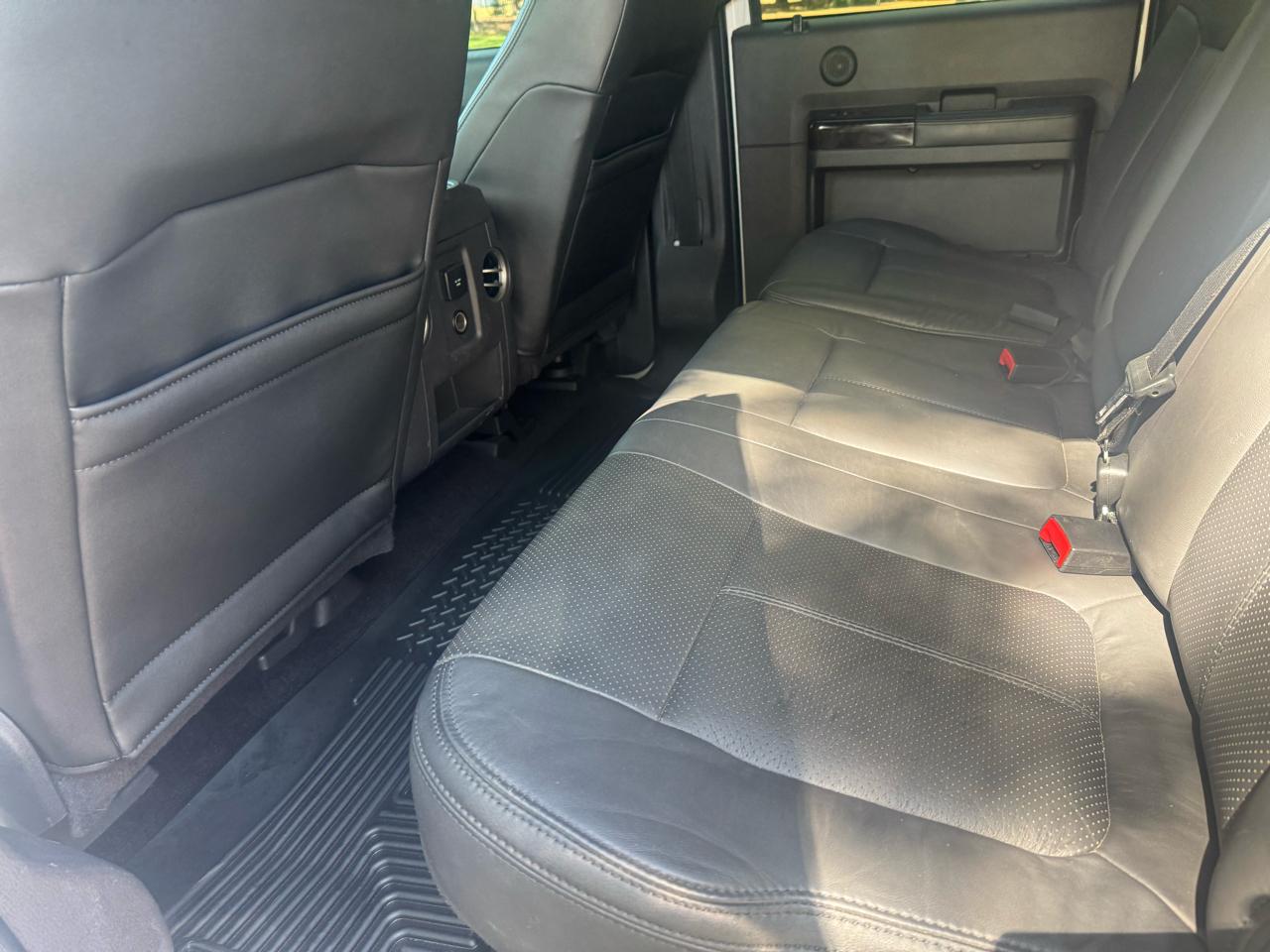 Ford Super Duty F-350 SRW 4WD Crew Cab 156" Platinum 2015