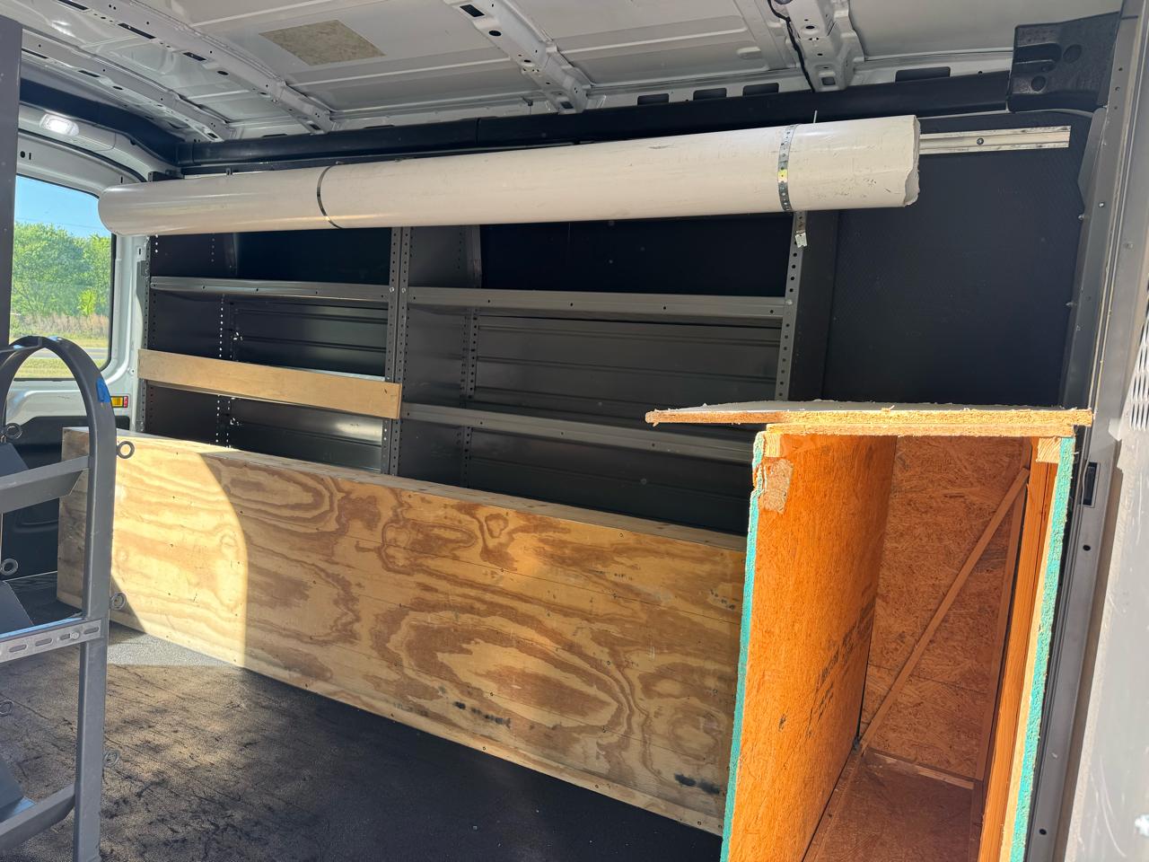 Ford Transit Van T-250 148" Med Rf 9000 GVWR Sliding RH Dr 2019