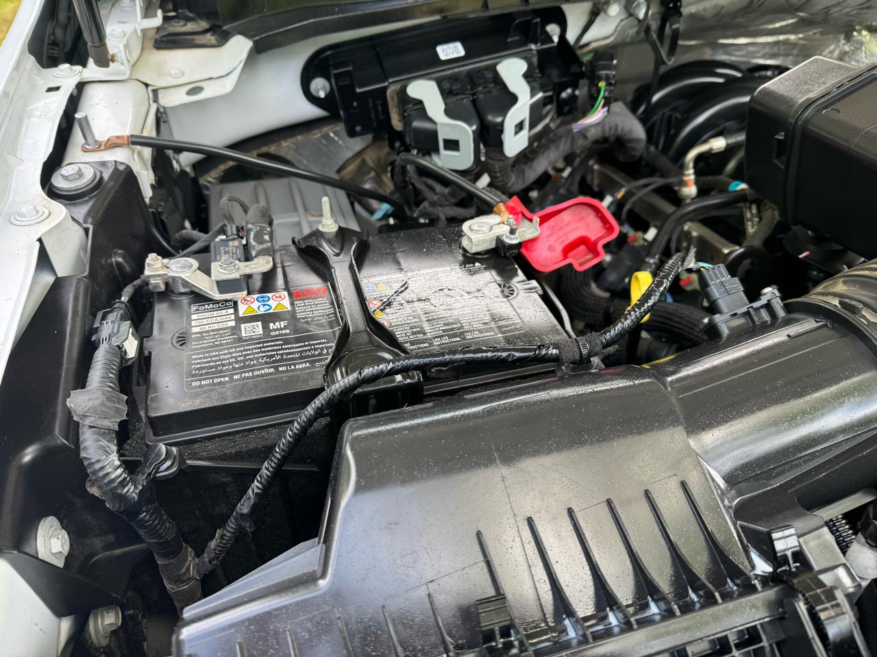 Ford Super Duty F-550 DRW XL 4WD Reg Cab 205" WB 120" CA 2025