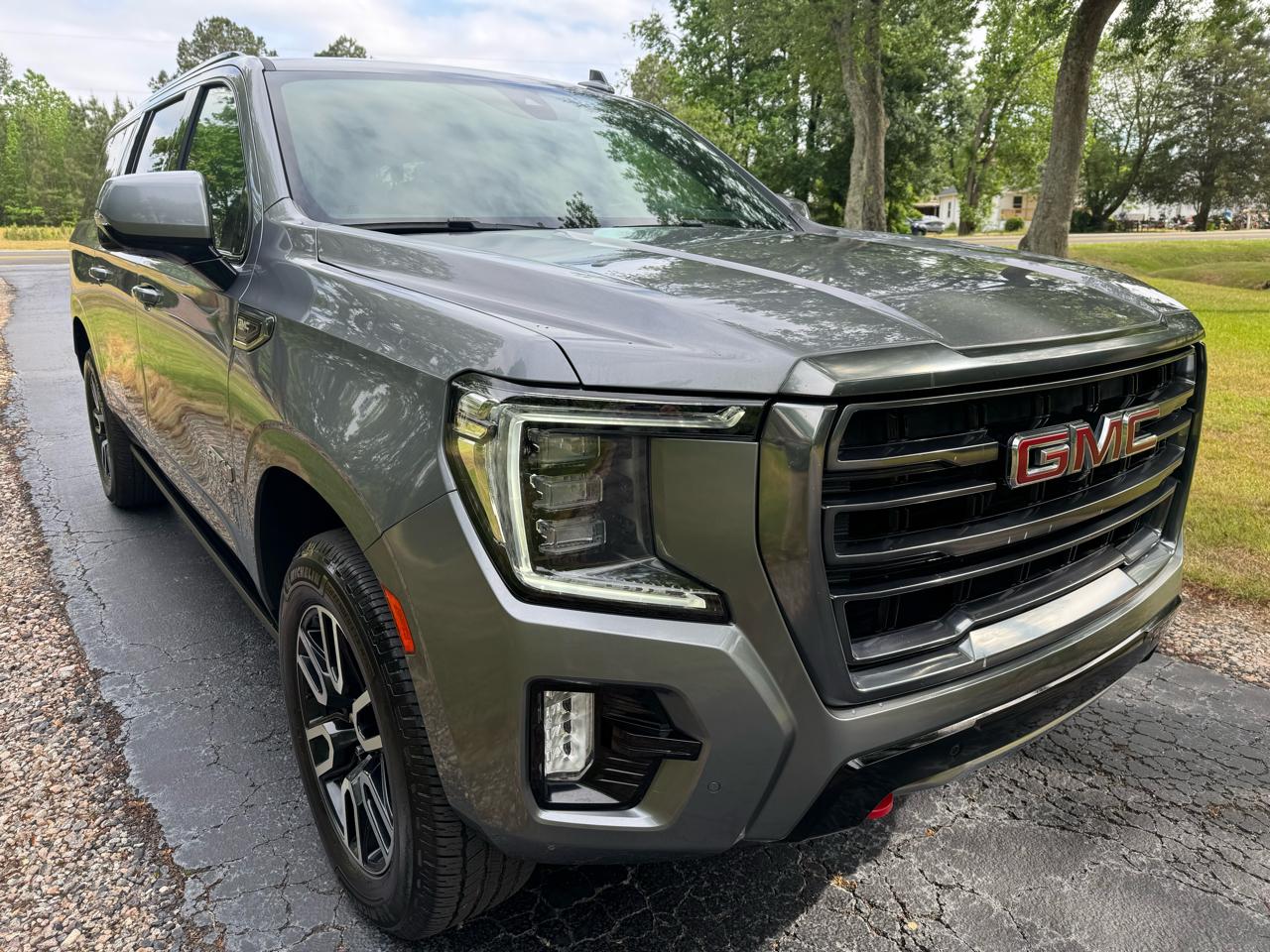 GMC Yukon XL 4WD 4dr AT4 2021