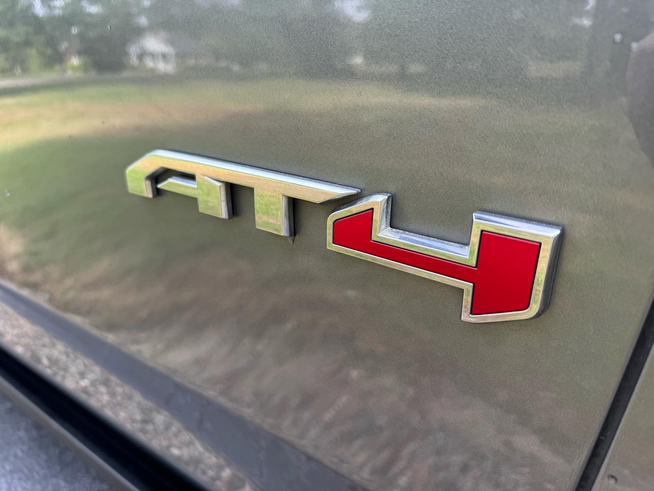 GMC Yukon XL 4WD 4dr AT4 2021