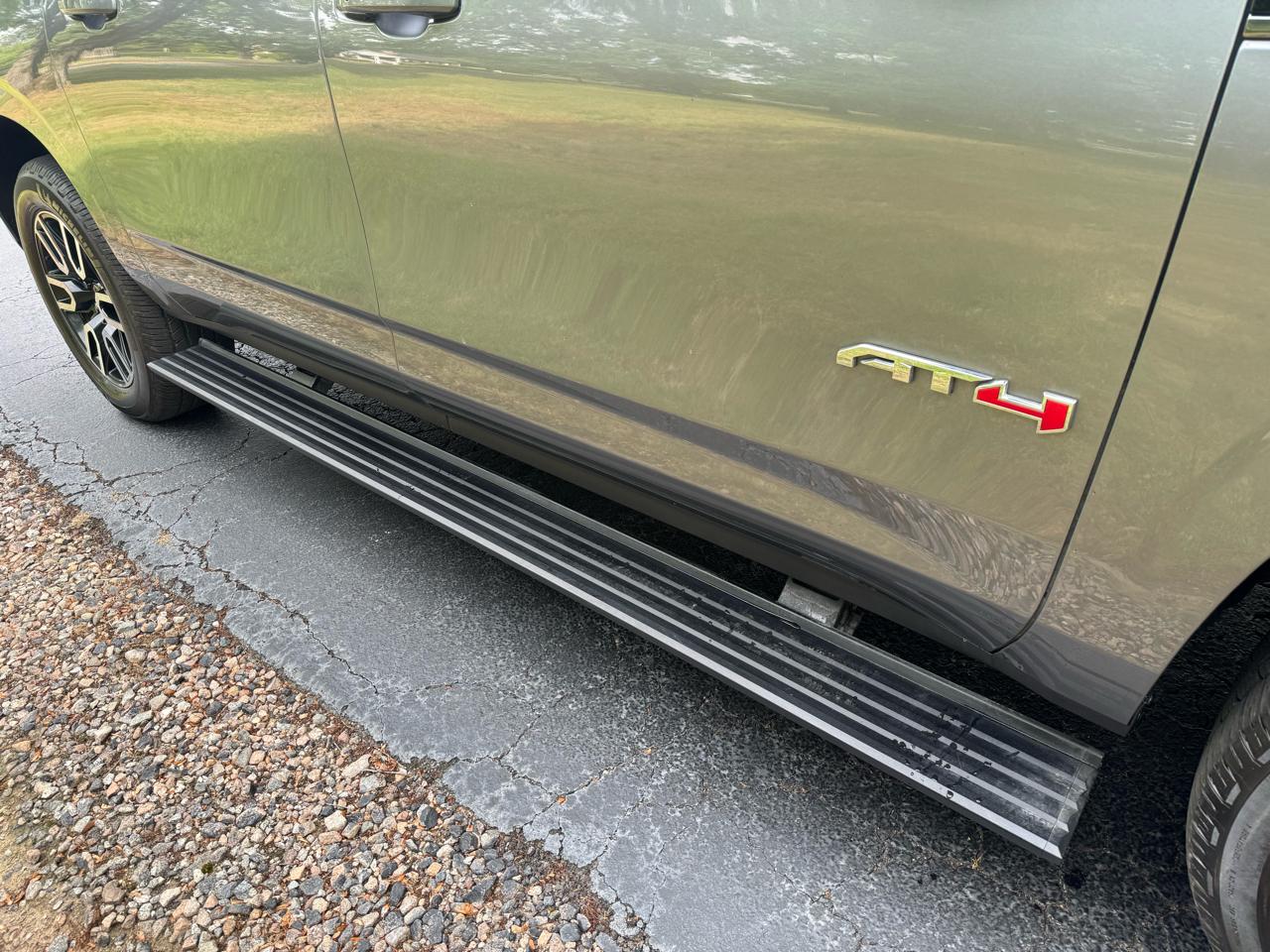 GMC Yukon XL 4WD 4dr AT4 2021