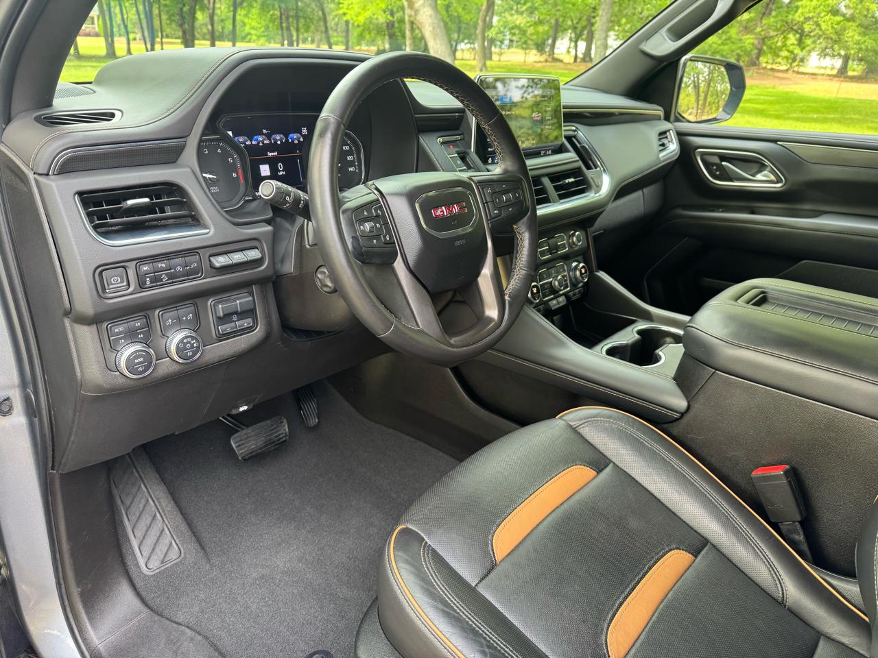 GMC Yukon XL 4WD 4dr AT4 2021