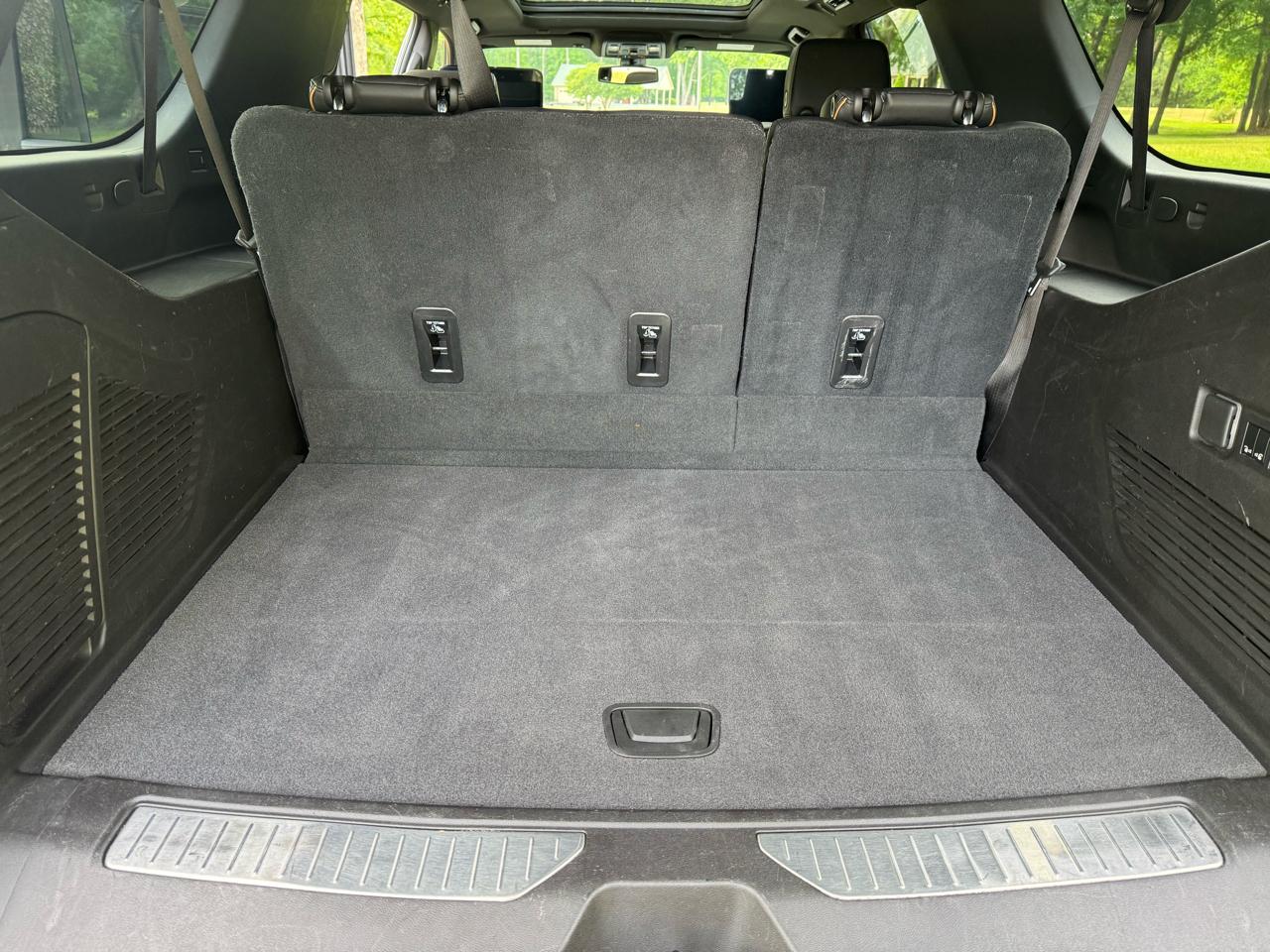 GMC Yukon XL 4WD 4dr AT4 2021