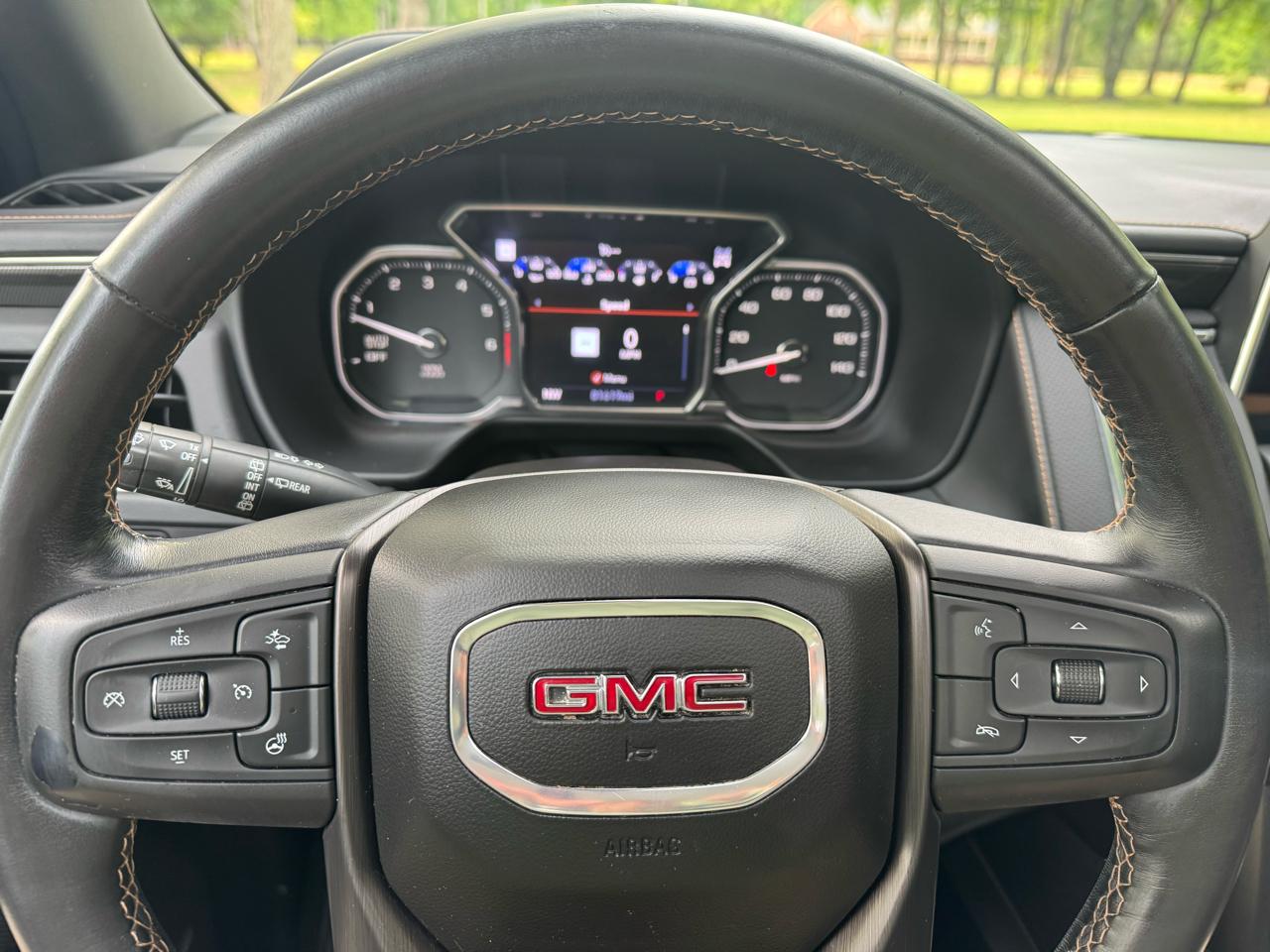 GMC Yukon XL 4WD 4dr AT4 2021