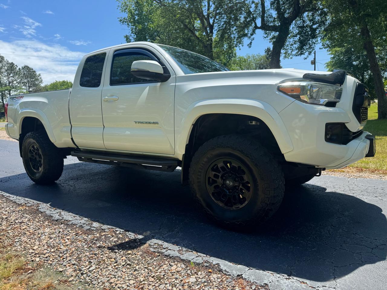 Toyota Tacoma 4WD Access Cab V6 AT TRD Sport (Natl) 2016