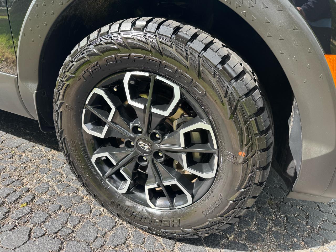 Hyundai Santa Cruz SE FWD 2023