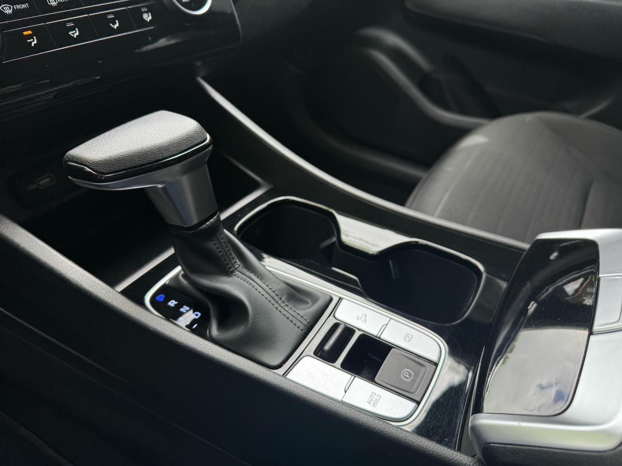 Hyundai Santa Cruz SE FWD 2023