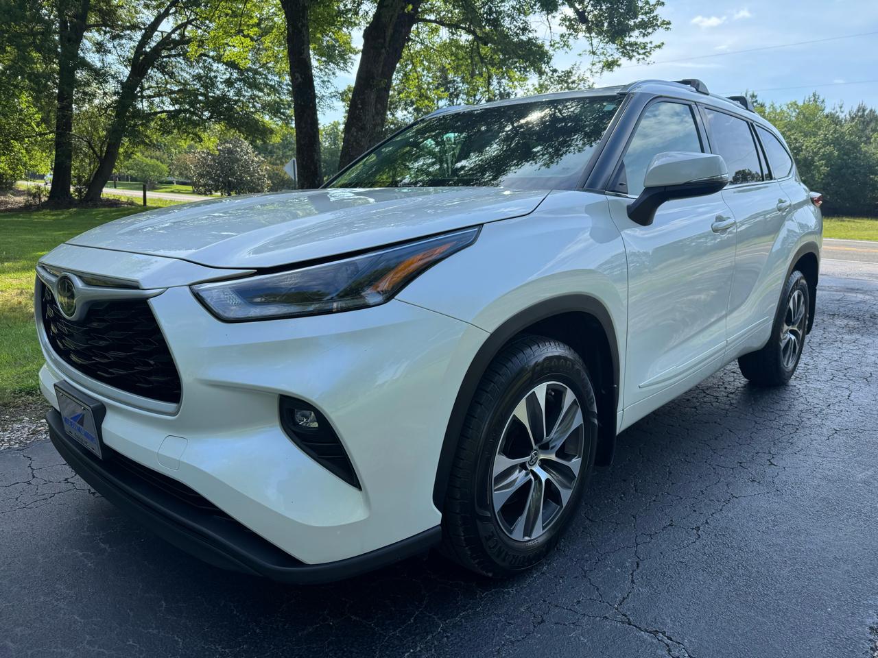 Toyota Highlander XLE 2021