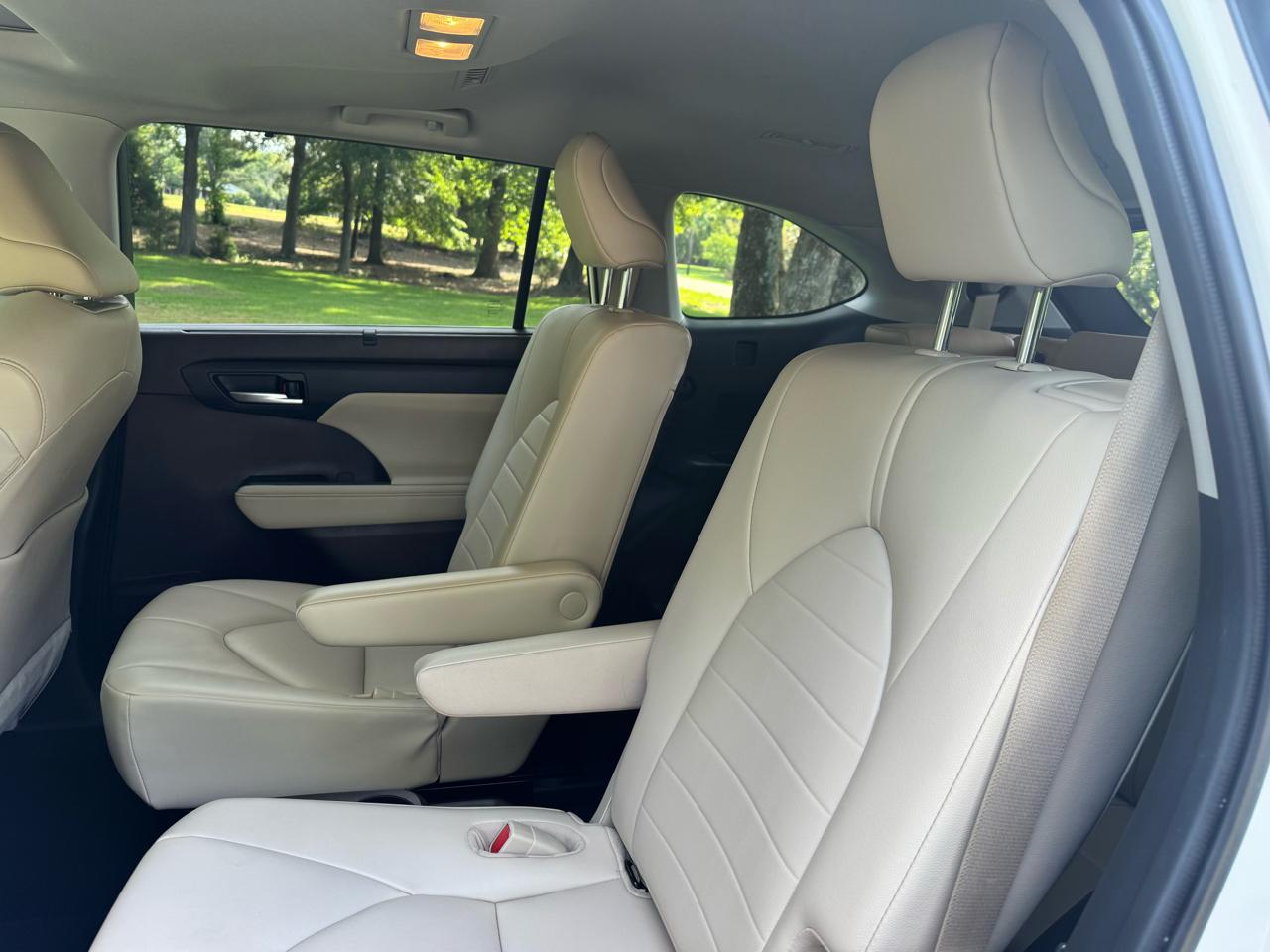 Toyota Highlander XLE 2021