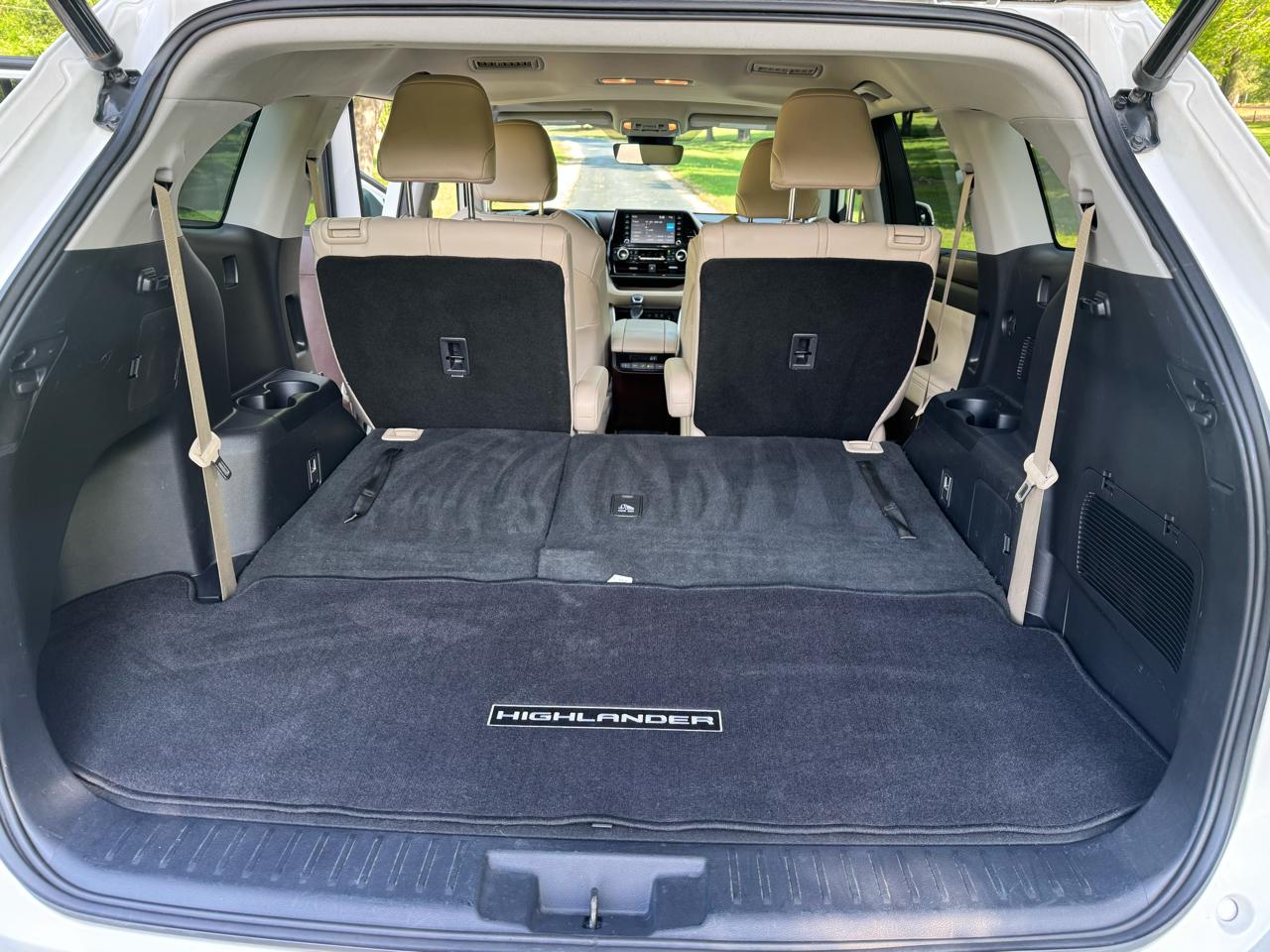 Toyota Highlander XLE 2021