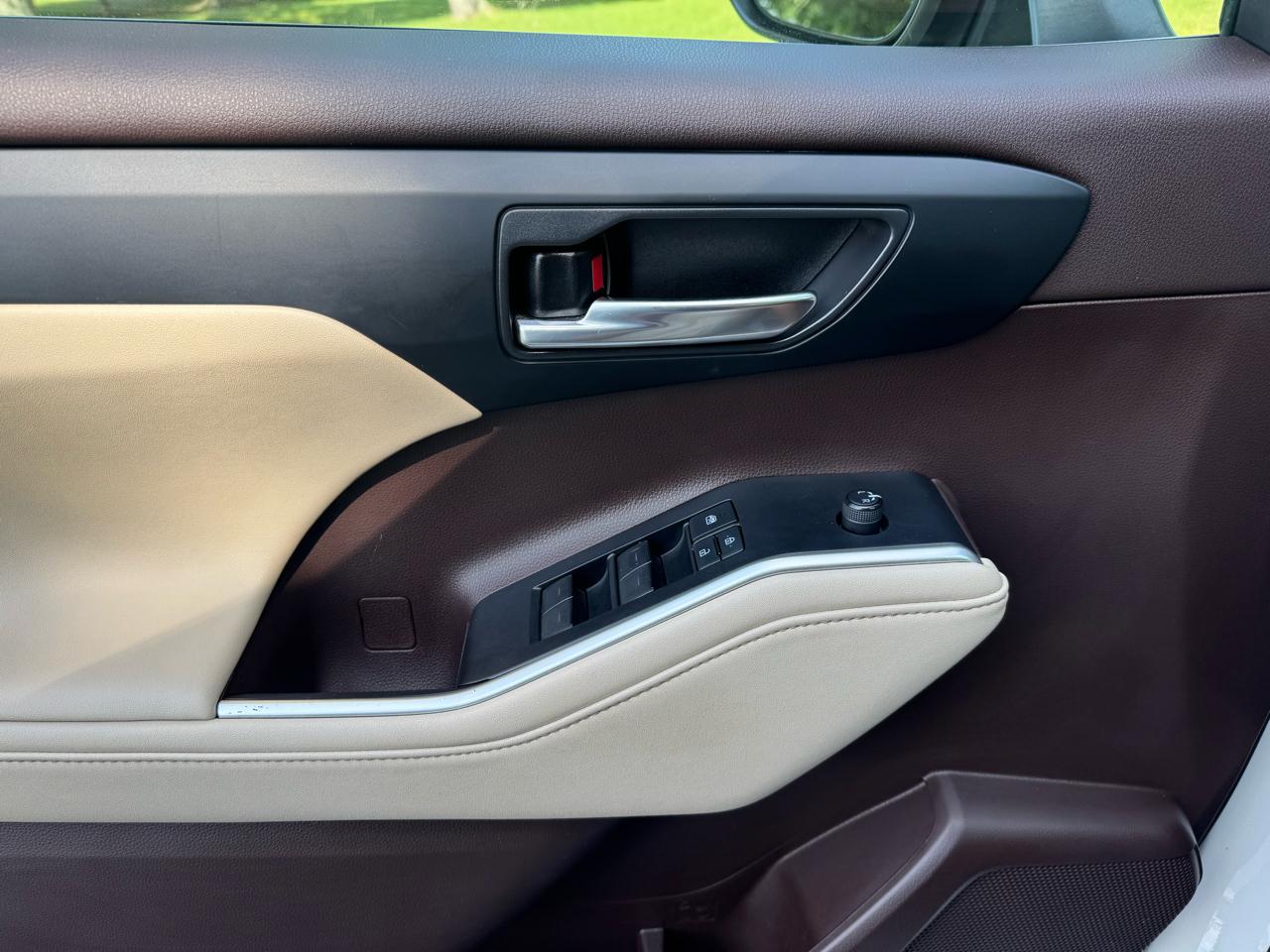 Toyota Highlander XLE 2021