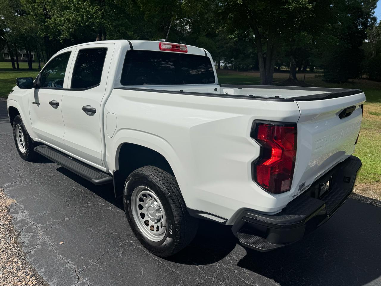 Chevrolet Colorado 2WD Crew Cab WT 2023