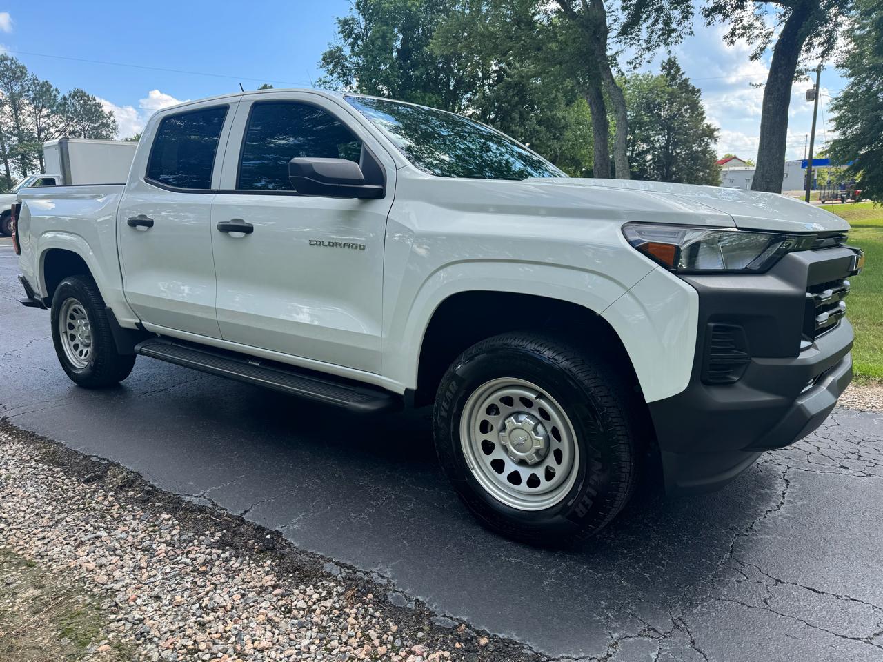Chevrolet Colorado 2WD Crew Cab WT 2023