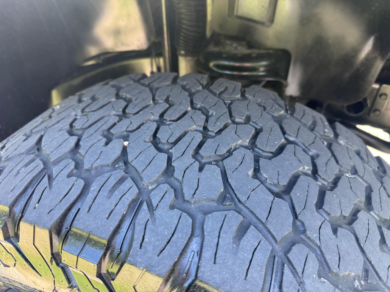 Jeep Wrangler Unlimited 4WD 4dr Sahara 2013