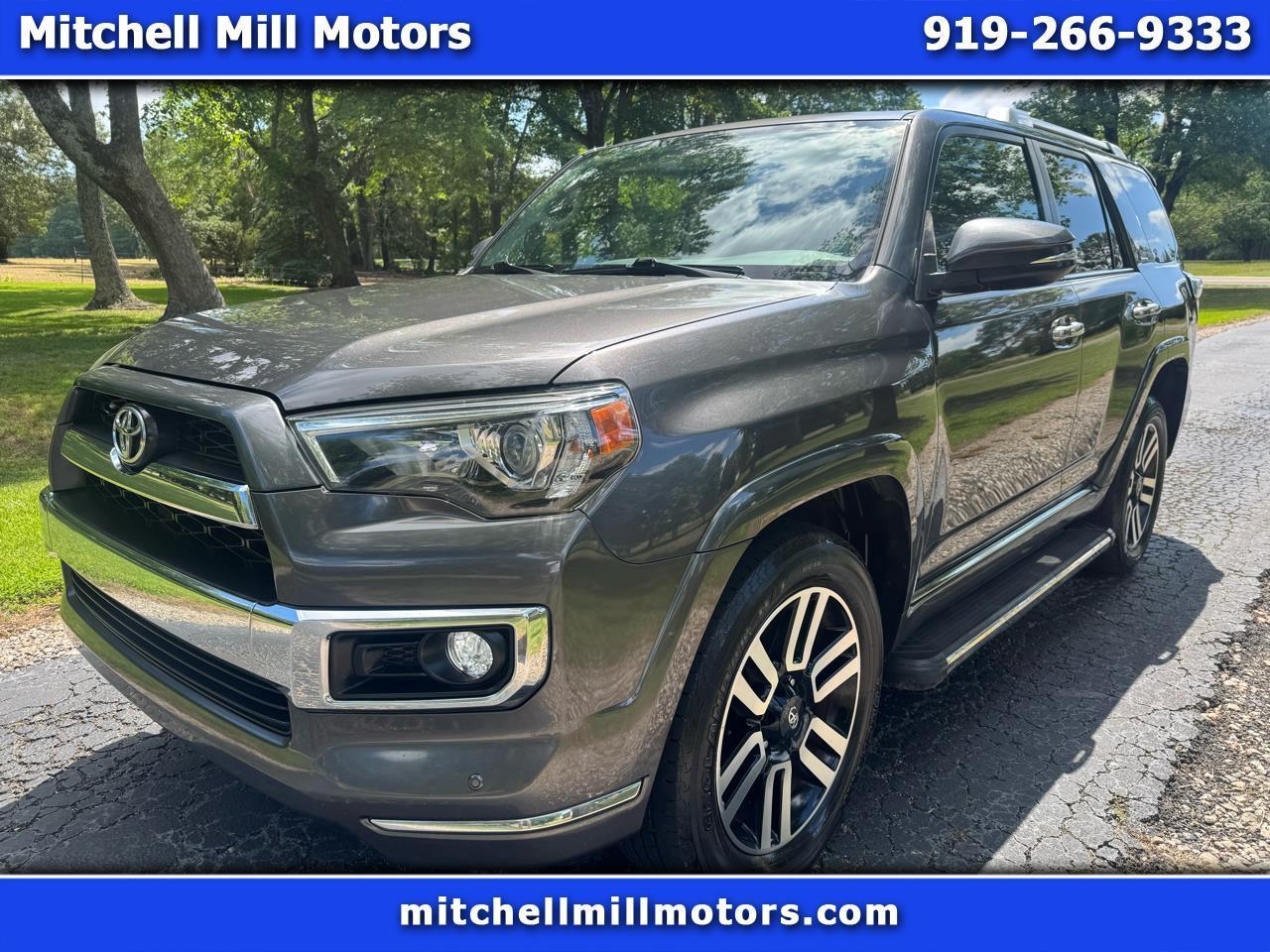 Toyota 4Runner Limited 4WD (Natl) 2017
