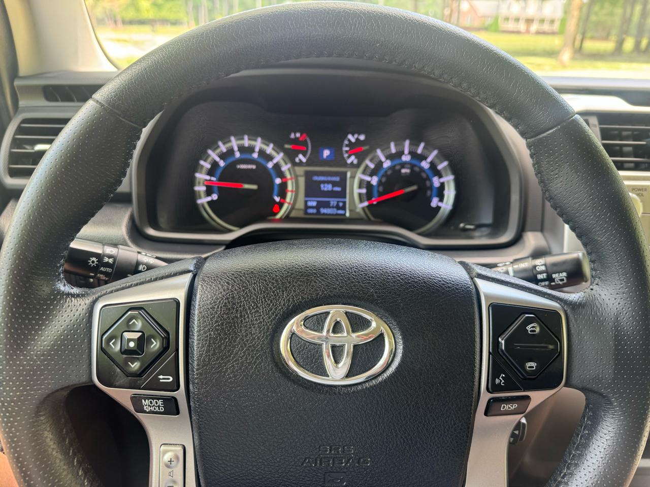 Toyota 4Runner Limited 4WD (Natl) 2017