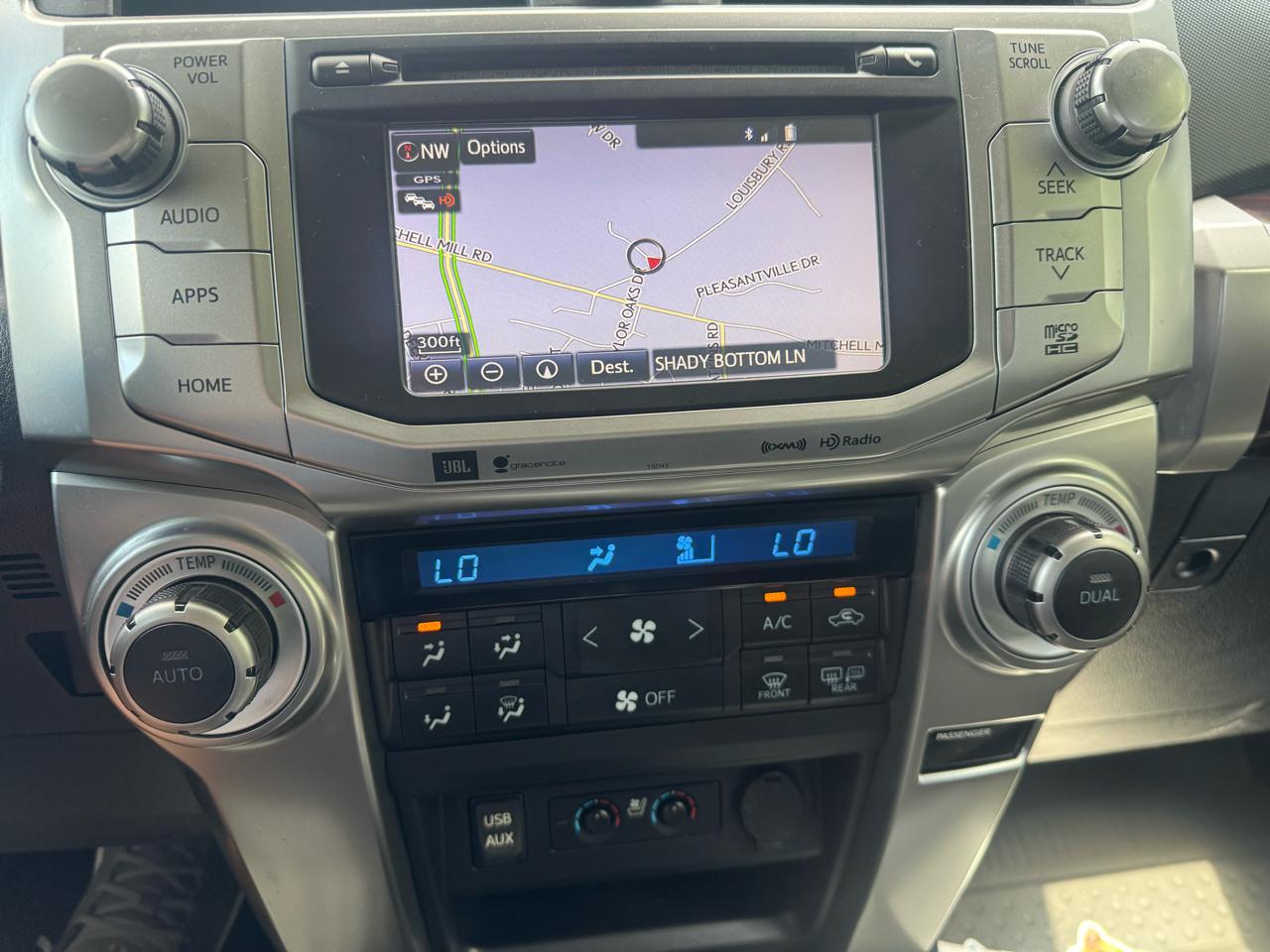 Toyota 4Runner Limited 4WD (Natl) 2017