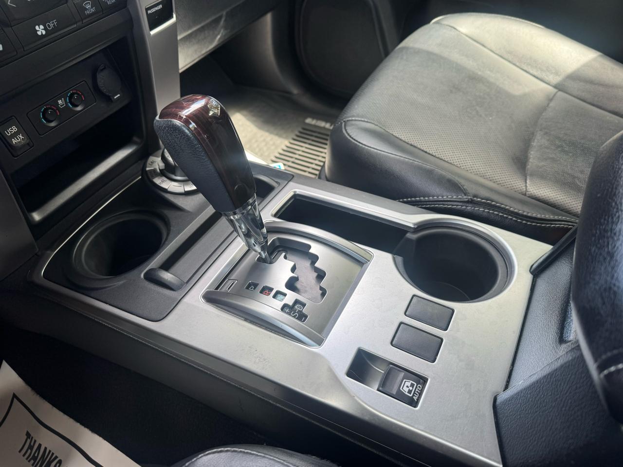 Toyota 4Runner Limited 4WD (Natl) 2017